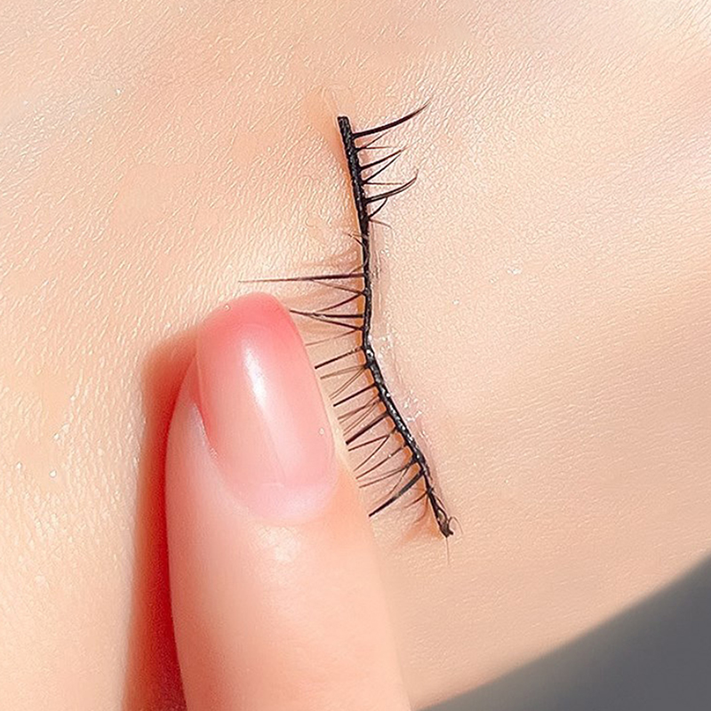 กาวติดขนตาพร้อมแหนบชุดกันน้ํา  - Eyelash Extension Eye Irritation บทวิจารณ์และราคา